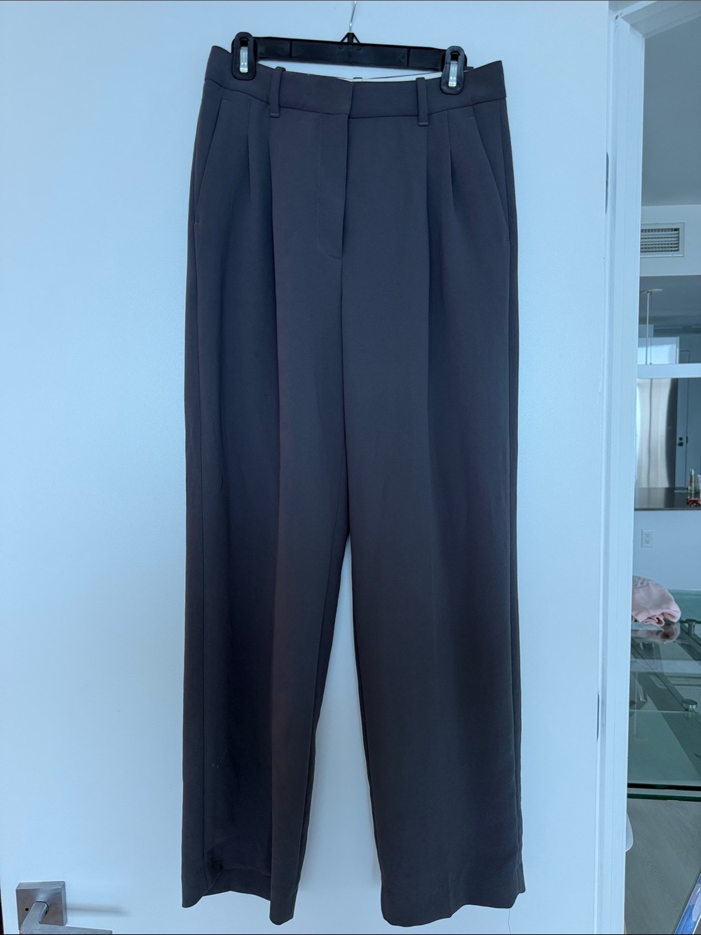 Aritzia Wilfred Effortless Pant in Gray Size 8